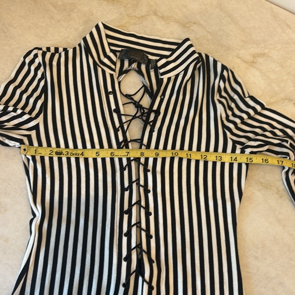 GUESS NWOT Striped Lace Up Open Back Bodycon Mini Dress SIZE Large RUNS SMALL - Picture 6 of 7